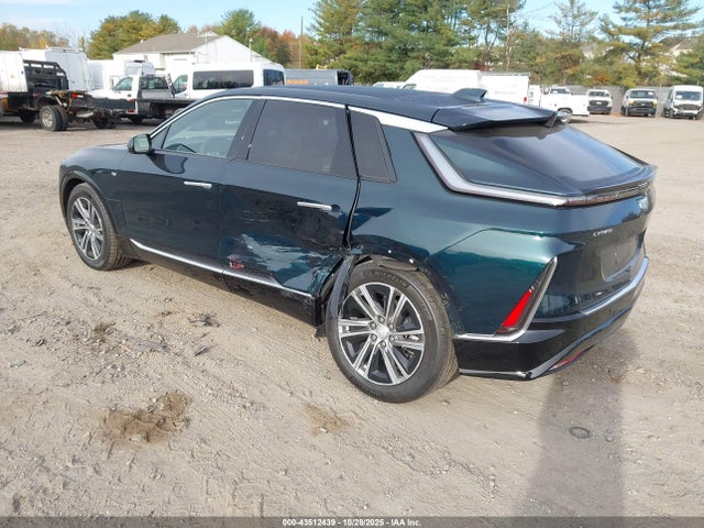 2024 CADILLAC LYRIQ 1GYKPPRK0RZ128615 Photo 2