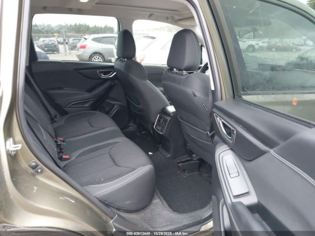 2022 SUBARU FORESTER JF2SKAECXNH495846 Photo 7