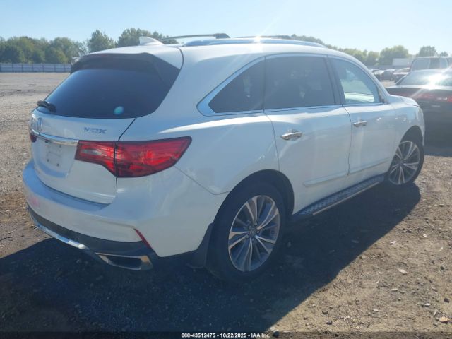 2018 ACURA MDX 5J8YD3H5XJL000582 Photo 3