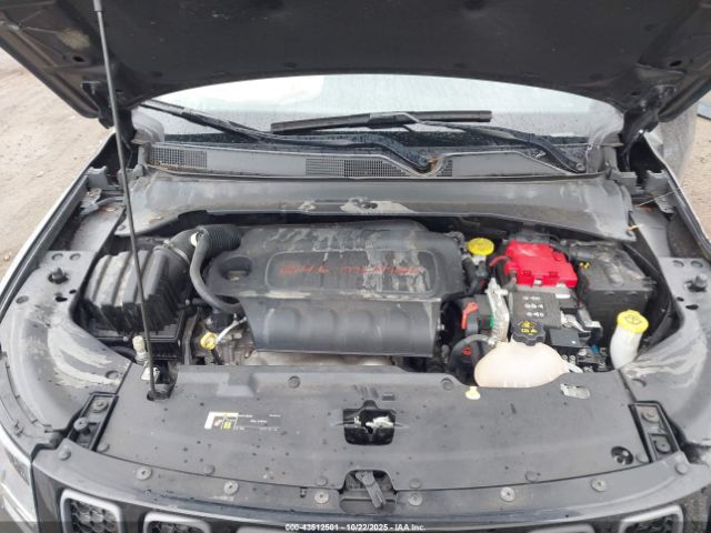 2021 JEEP COMPASS 3C4NJDEB5MT568077 Photo 9