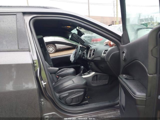 2021 JEEP COMPASS 3C4NJDEB5MT568077 Photo 4