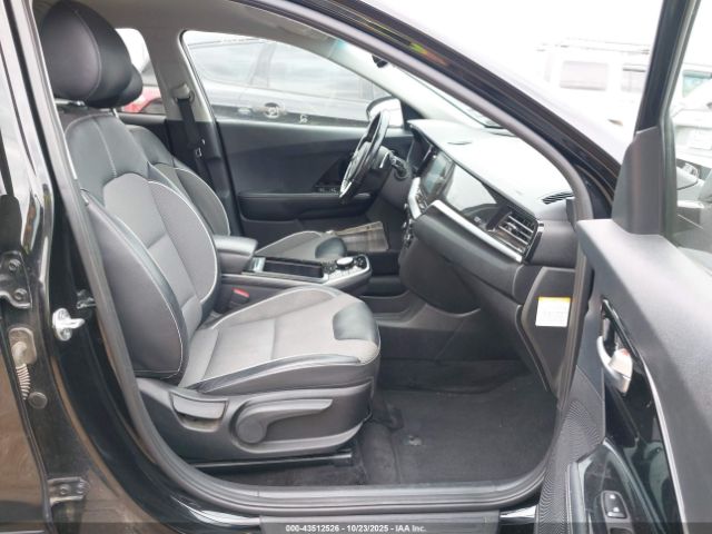 2020 KIA NIRO EV KNDCC3LG6L5071595 Photo 4