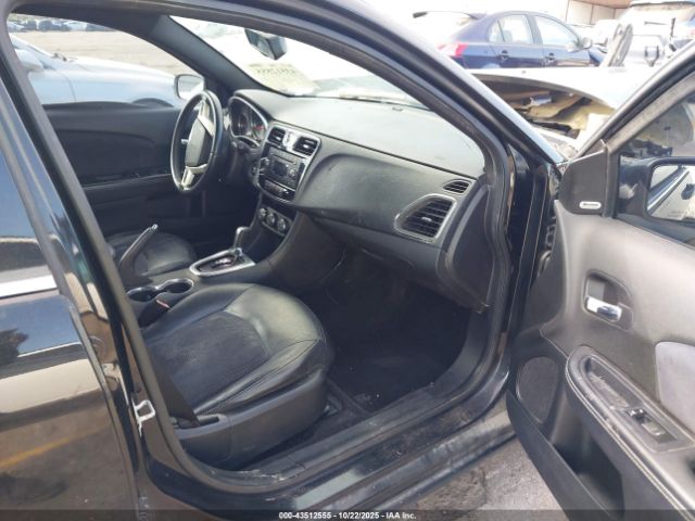 2013 CHRYSLER 200 1C3CCBCG9DN523619 Photo 4