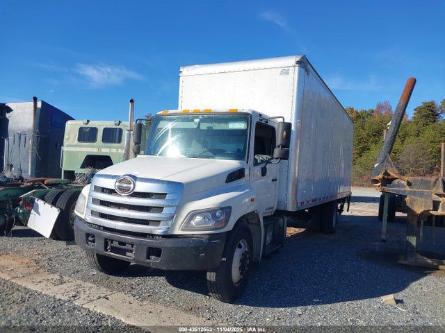 Auction sale of the 2016 Hino 258/268, vin: 5PVNJ8JV7G4S60930, lot number: 43512563
