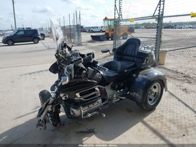 2006 HONDA GL1800 1HFSC47H66A501986 Photo 1