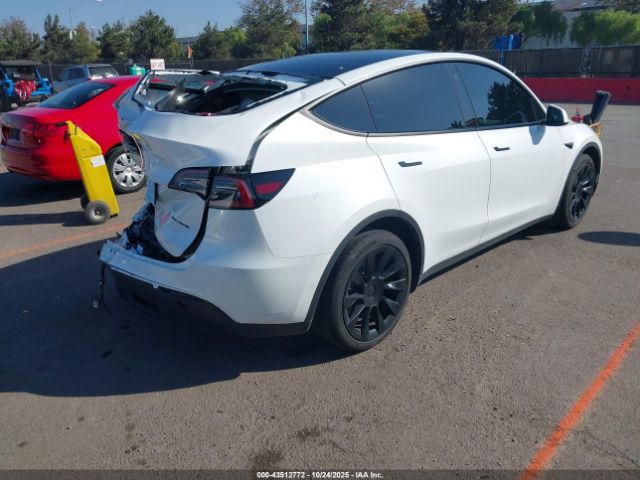 2022 TESLA MODEL Y 7SAYGDEE4NF532356 Photo 3