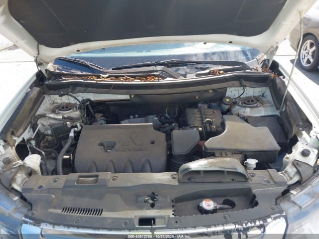 2016 MITSUBISHI OUTLANDER JA4AD3A31GZ011902 Photo 9