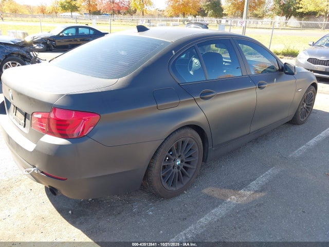 43512841 :رقم المزاد ، WBAFR7C57BC806951 vin ، 2011 Bmw 535i مزاد بيع