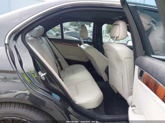 Продажа на аукционе авто 2012 Mercedes-benz C 250 Sport, vin: WDDGF4HB7CA650152, номер лота: 43512891