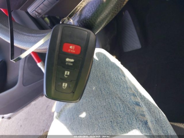 2022 TOYOTA COROLLA JTDVPMAE5N3009155 Photo 10