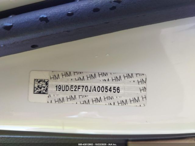 2018 ACURA ILX 19UDE2F70JA005456 Photo 8