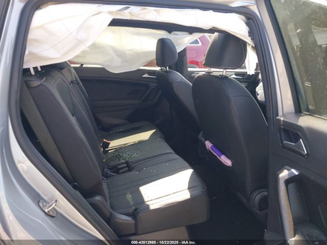 2023 VOLKSWAGEN TIGUAN 3VVCB7AX0PM062647 Photo 7