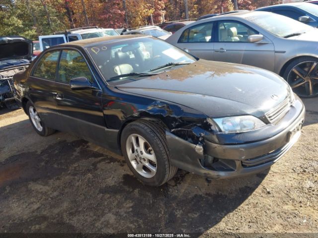 2001 LEXUS ES 300 JT8BF28G310327660