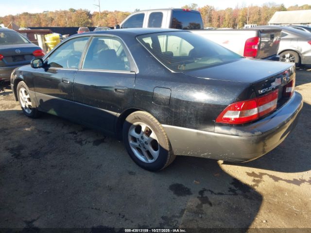2001 LEXUS ES 300 JT8BF28G310327660 Photo 2