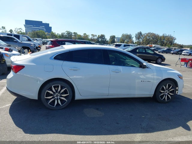 1G1ZG5ST9PF154522 Chevrolet Malibu Fwd Rs