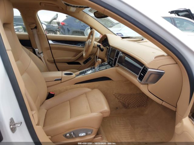 2016 PORSCHE PANAMERA WP0AB2A70GL050332 Photo 4