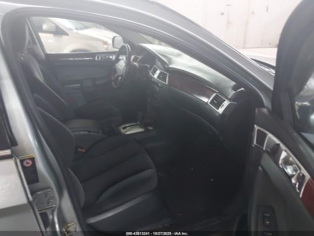 2004 CHRYSLER PACIFICA 2C8GM68454R379536 Photo 4