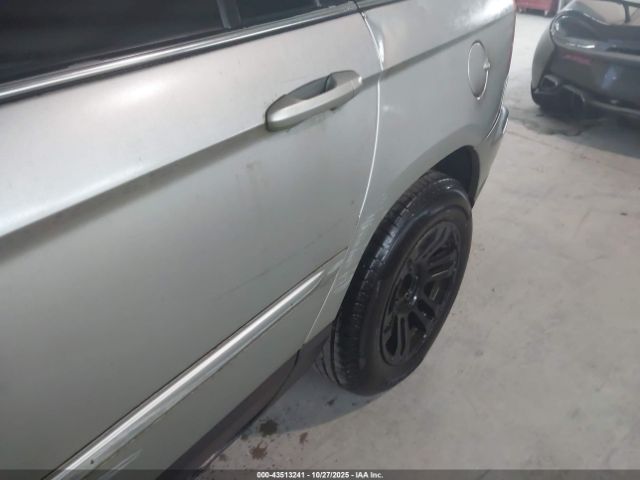 2004 CHRYSLER PACIFICA 2C8GM68454R379536 Photo 5