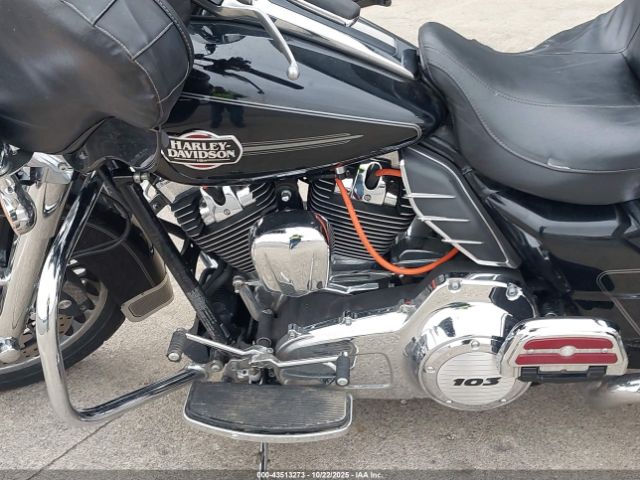 2013 HARLEY-DAVIDSON FLHTCU 1HD1FCM12DB640842 Photo 8