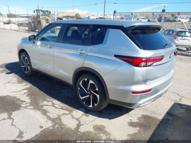 2024 MITSUBISHI OUTLANDER JA4J3VA8XRZ081976 Photo 2