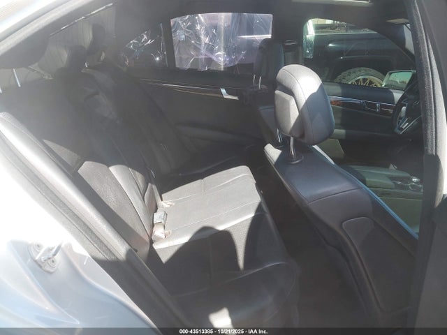 Продажа на аукционе авто 2012 Mercedes-benz C 250 Luxury/sport, vin: WDDGF4HB1CR223129, номер лота: 43513385