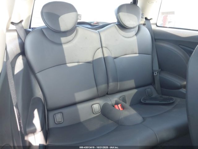 2012 MINI COOPER WMWSU3C52CT541816 Photo 7