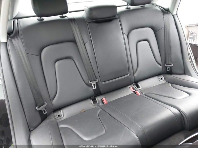 2011 AUDI A4 WAUAFAFL8BN044566 Photo 7
