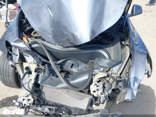 2021 TESLA MODEL Y 5YJYGDEE2MF091449 Photo 9