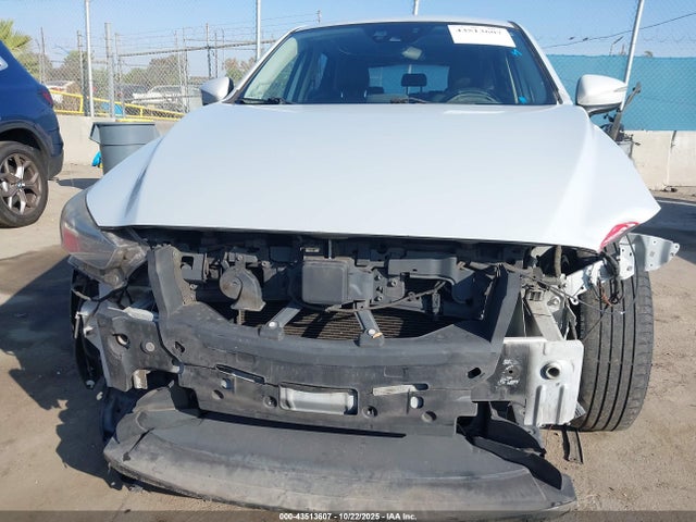 2016 MAZDA CX-3 JM1DKBD72G0110492 Photo 5