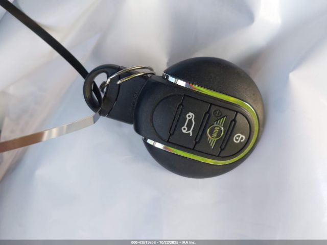 2019 MINI COUNTRYMAN WMZYS7C56K3F45217 Photo 10