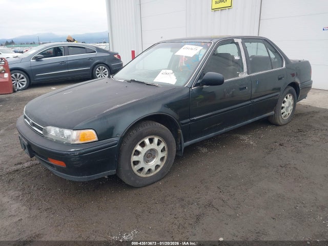 1993 HONDA ACCORD JHMCB7684PC033877 Photo 1
