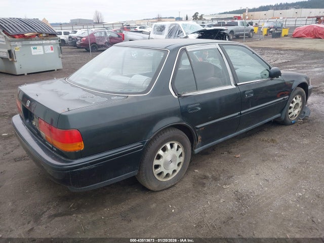 1993 HONDA ACCORD JHMCB7684PC033877 Photo 3