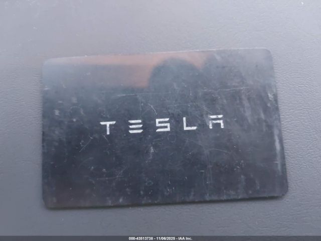 2024 TESLA MODEL Y 7SAYGDED1RF057035 Photo 10