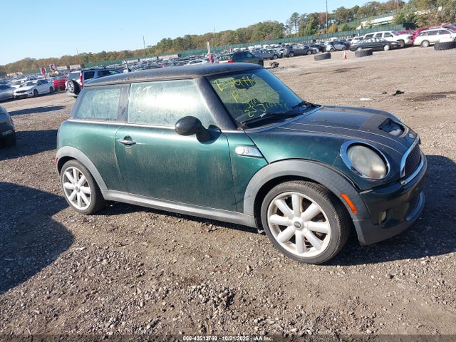 2008 MINI COOPER S WMWMF73548TT86896 Photo 0