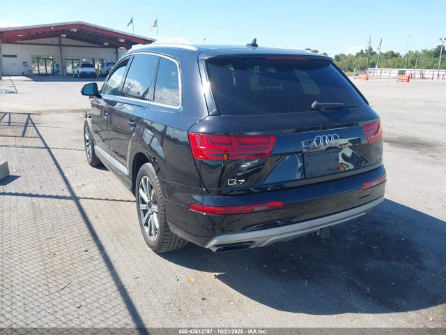 2018 AUDI Q7 WA1LAAF75JD006384 Photo 2