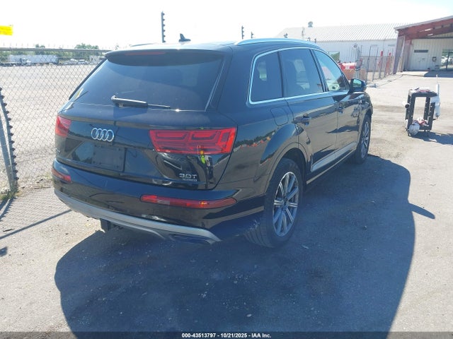 2018 AUDI Q7 WA1LAAF75JD006384 Photo 3