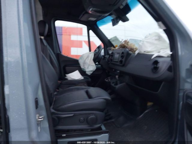 2022 MERCEDES-BENZ SPRINTER 2500 W1Y40CHY0NT096033 Photo 4