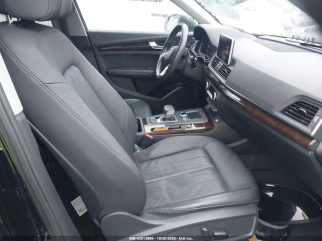 2019 AUDI Q5 WA1BNAFY1K2068130 Photo 4