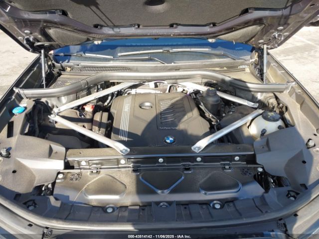 2022 BMW X7 5UXCW2C06N9M25193 Photo 9