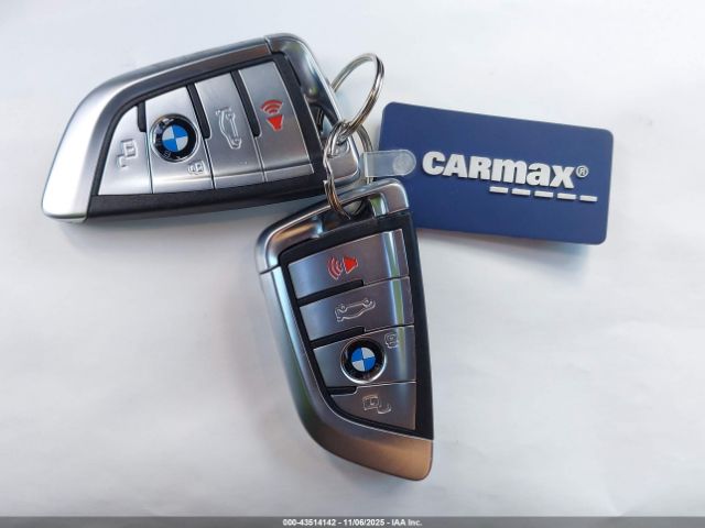 2022 BMW X7 5UXCW2C06N9M25193 Photo 10