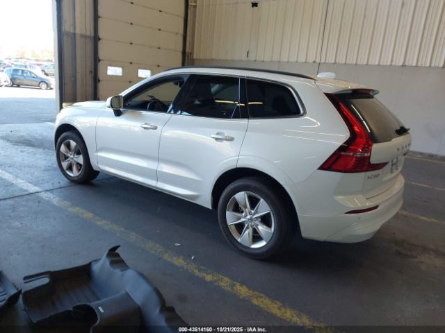 2022 VOLVO XC60 YV4L12RK7N1035630 Photo 2