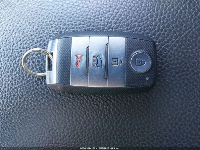 2014 KIA SORENTO 5XYKT3A68EG550326 Photo 10