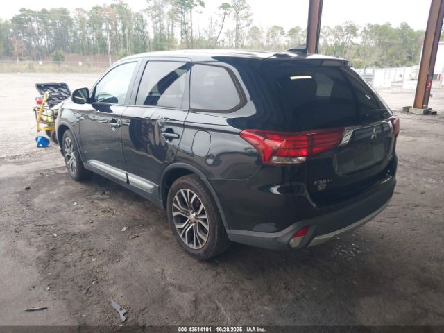 2017 MITSUBISHI OUTLANDER JA4AD3A31HZ022691 Photo 2