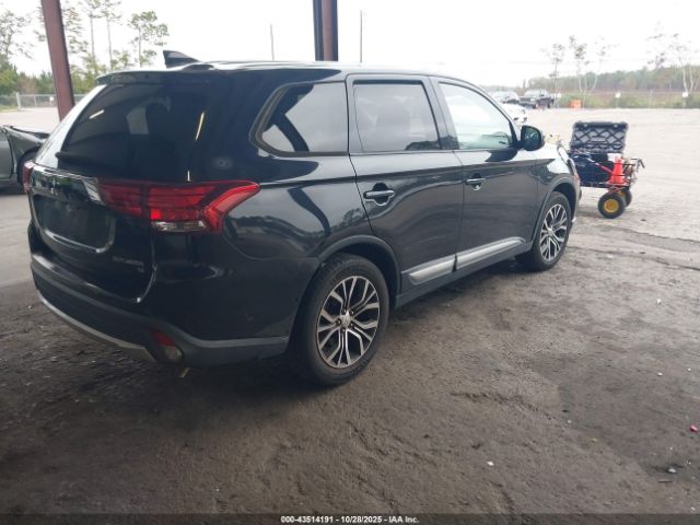 2017 MITSUBISHI OUTLANDER JA4AD3A31HZ022691 Photo 3