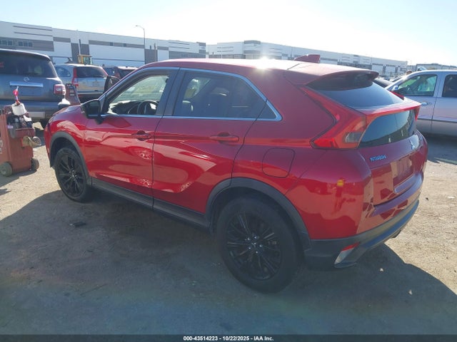 2018 MITSUBISHI ECLIPSE CROSS JA4AT4AA7JZ050878 Photo 2