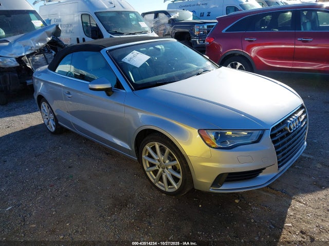 2015 AUDI A3 WAU7FLFF2F1094456 Photo 0