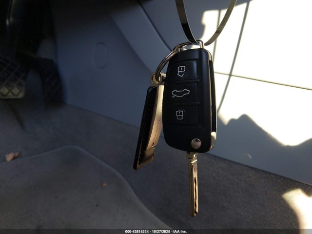 2015 AUDI A3 WAU7FLFF2F1094456 Photo 10