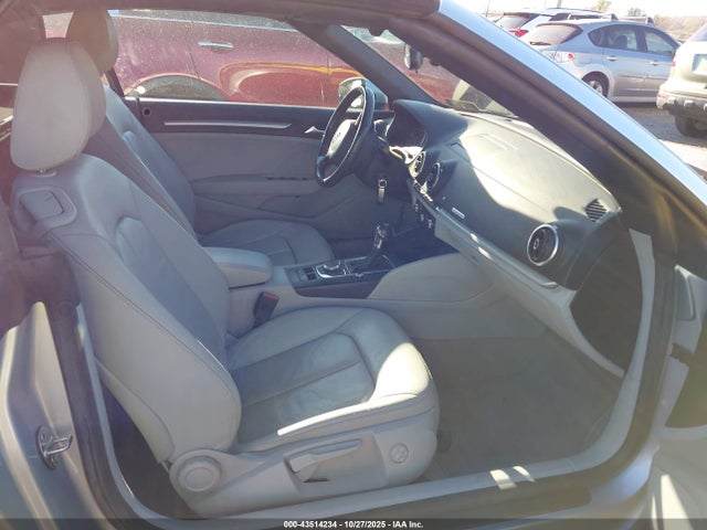 2015 AUDI A3 WAU7FLFF2F1094456 Photo 4