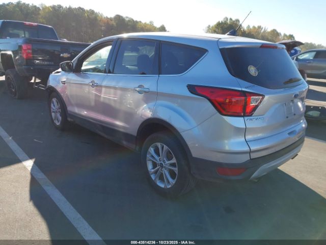 2019 FORD ESCAPE 1FMCU0GD9KUB45538 Photo 2