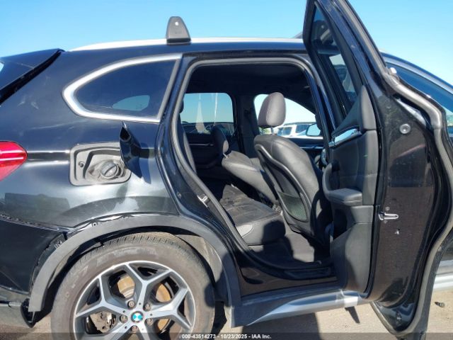 2018 BMW X1 WBXHT3C31J5K28498 Photo 7